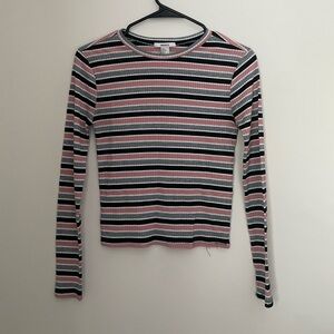 Fitted striped long sleeve